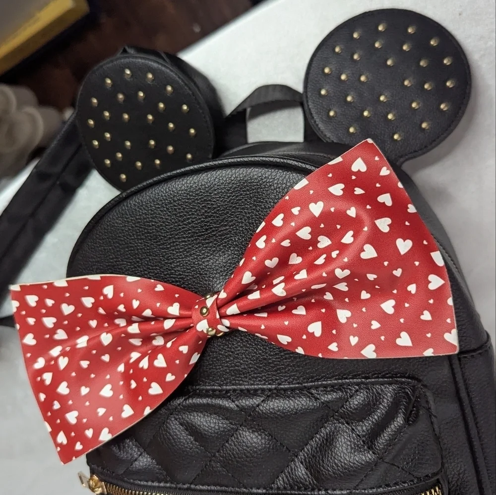 Disney Minnie Mouse Backpack Black with Red Bow by Olivia Miller NO OFFERS‎